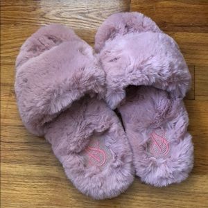 NEW Victoria’s Secret Slippers